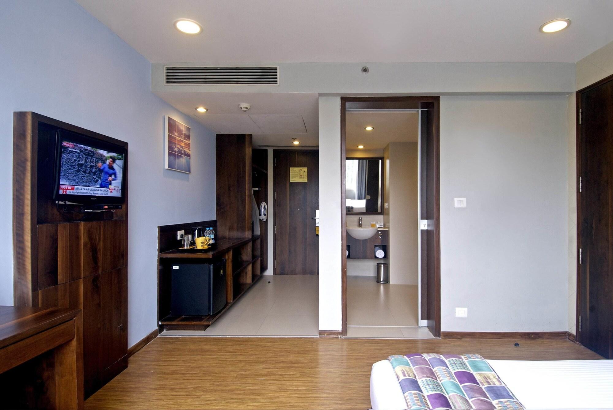 Keys Prima By Lemon Tree Hotels, Pimpri, Pune Zewnętrze zdjęcie