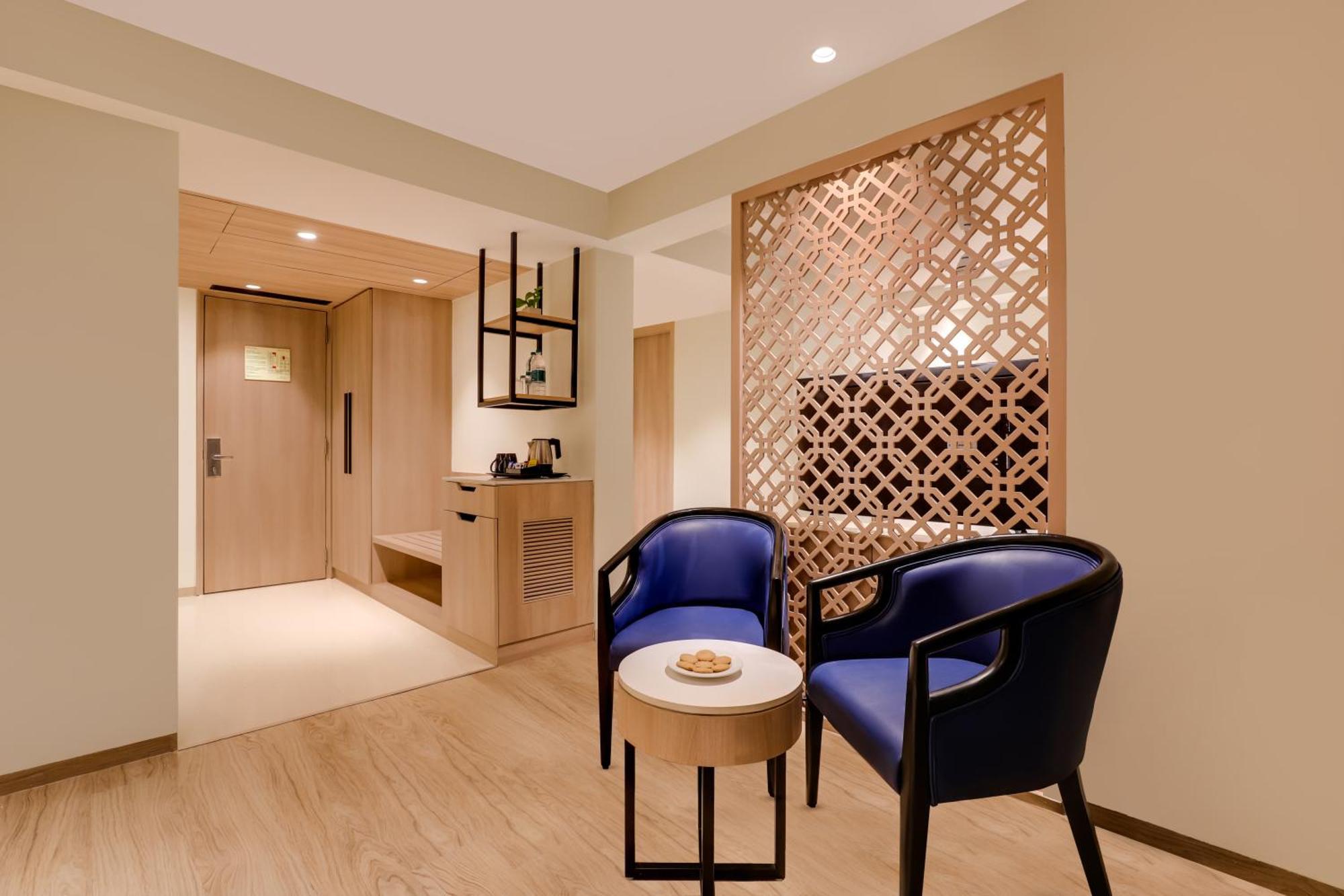 Keys Prima By Lemon Tree Hotels, Pimpri, Pune Zewnętrze zdjęcie