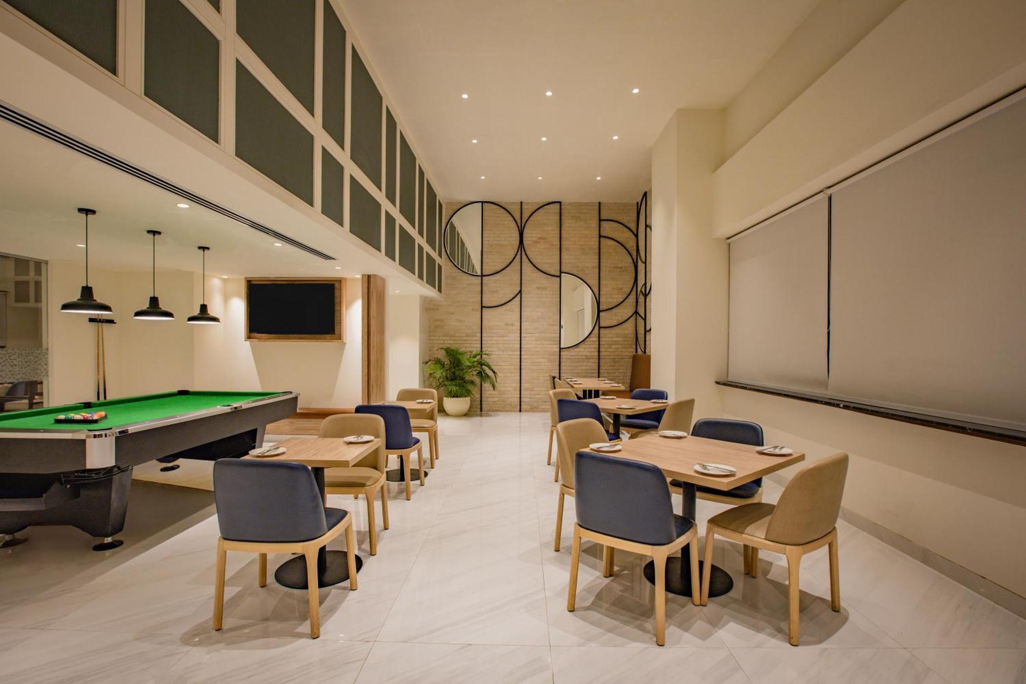 Keys Prima By Lemon Tree Hotels, Pimpri, Pune Zewnętrze zdjęcie