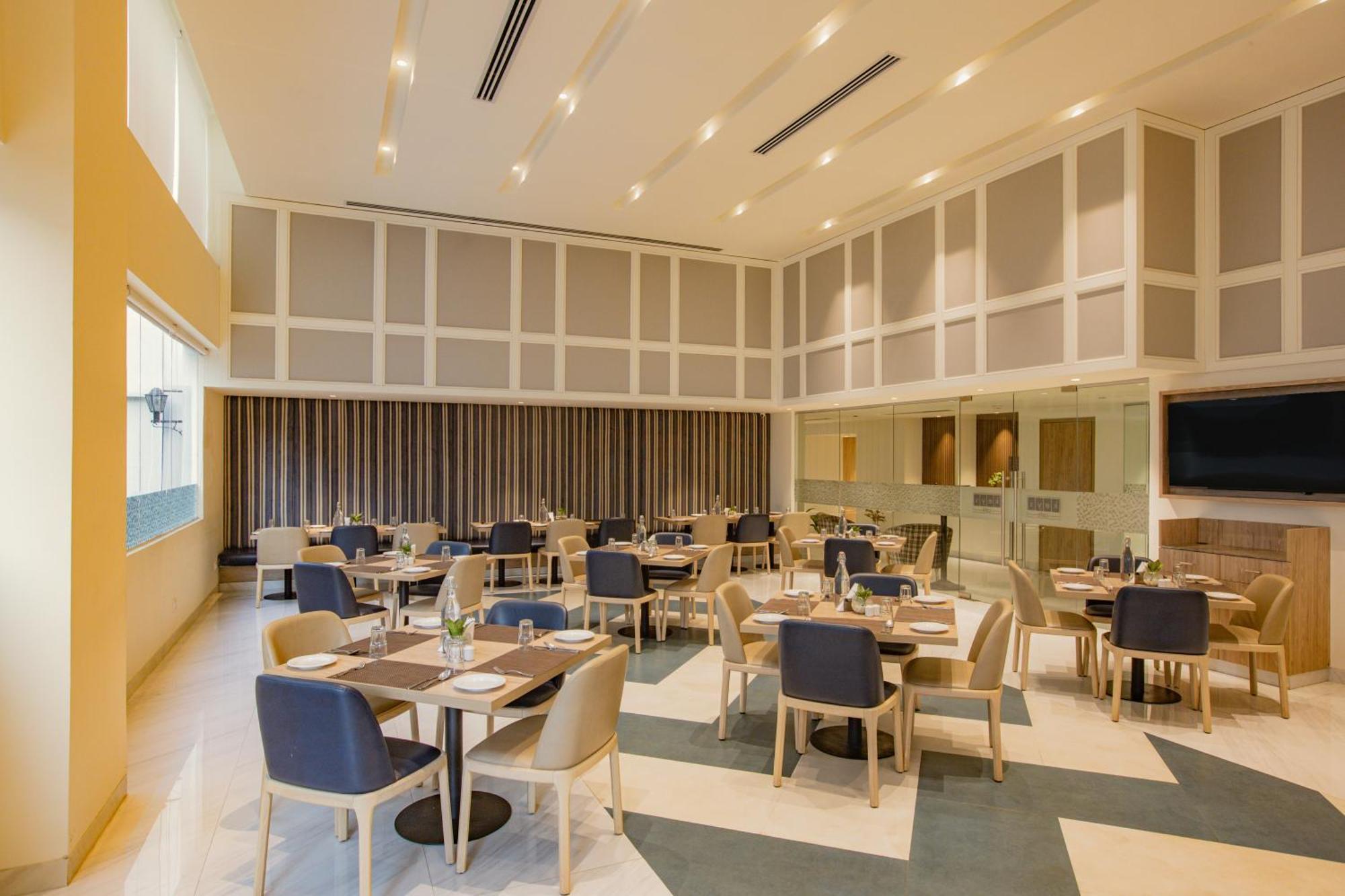 Keys Prima By Lemon Tree Hotels, Pimpri, Pune Zewnętrze zdjęcie