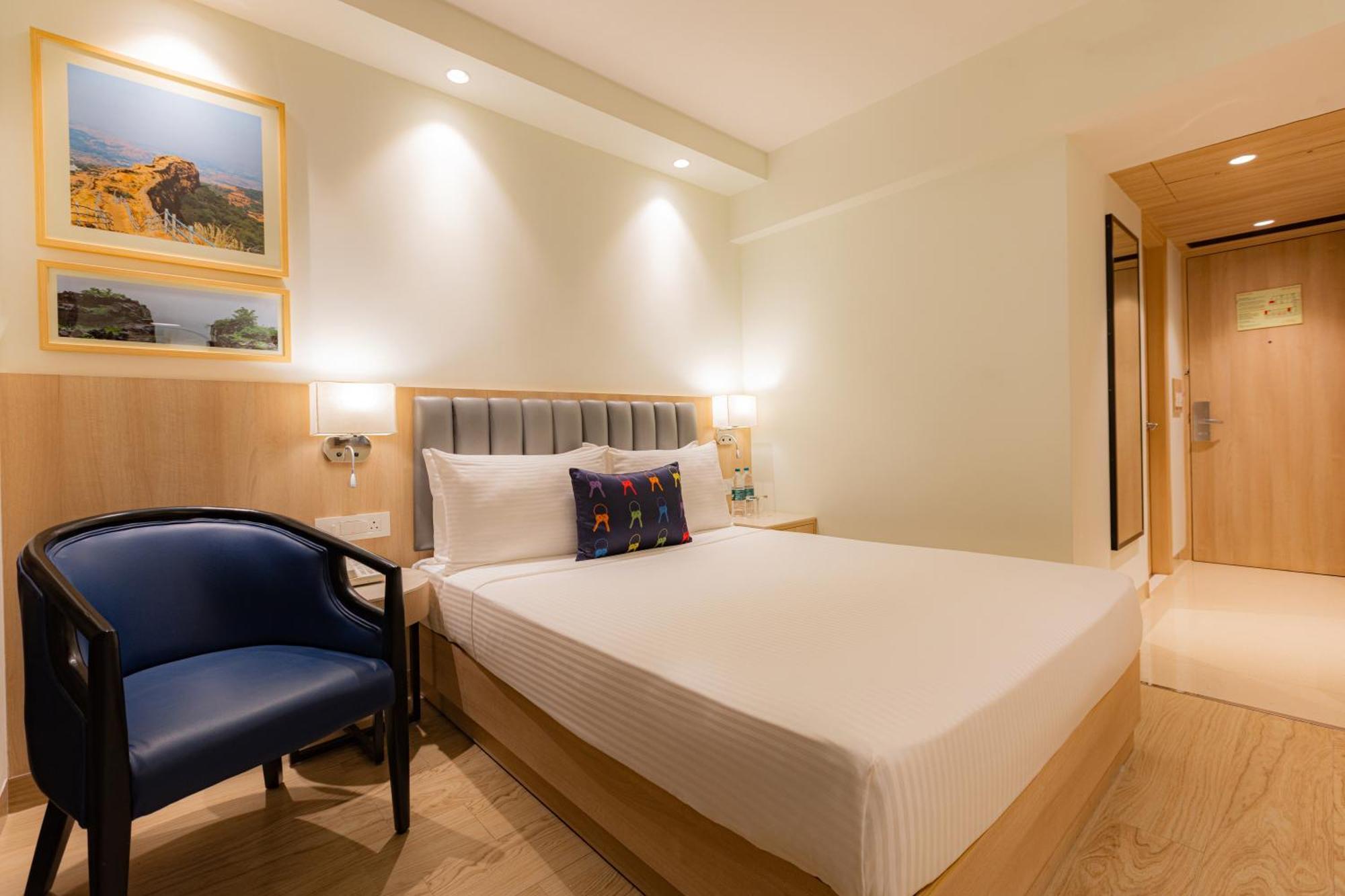 Keys Prima By Lemon Tree Hotels, Pimpri, Pune Zewnętrze zdjęcie